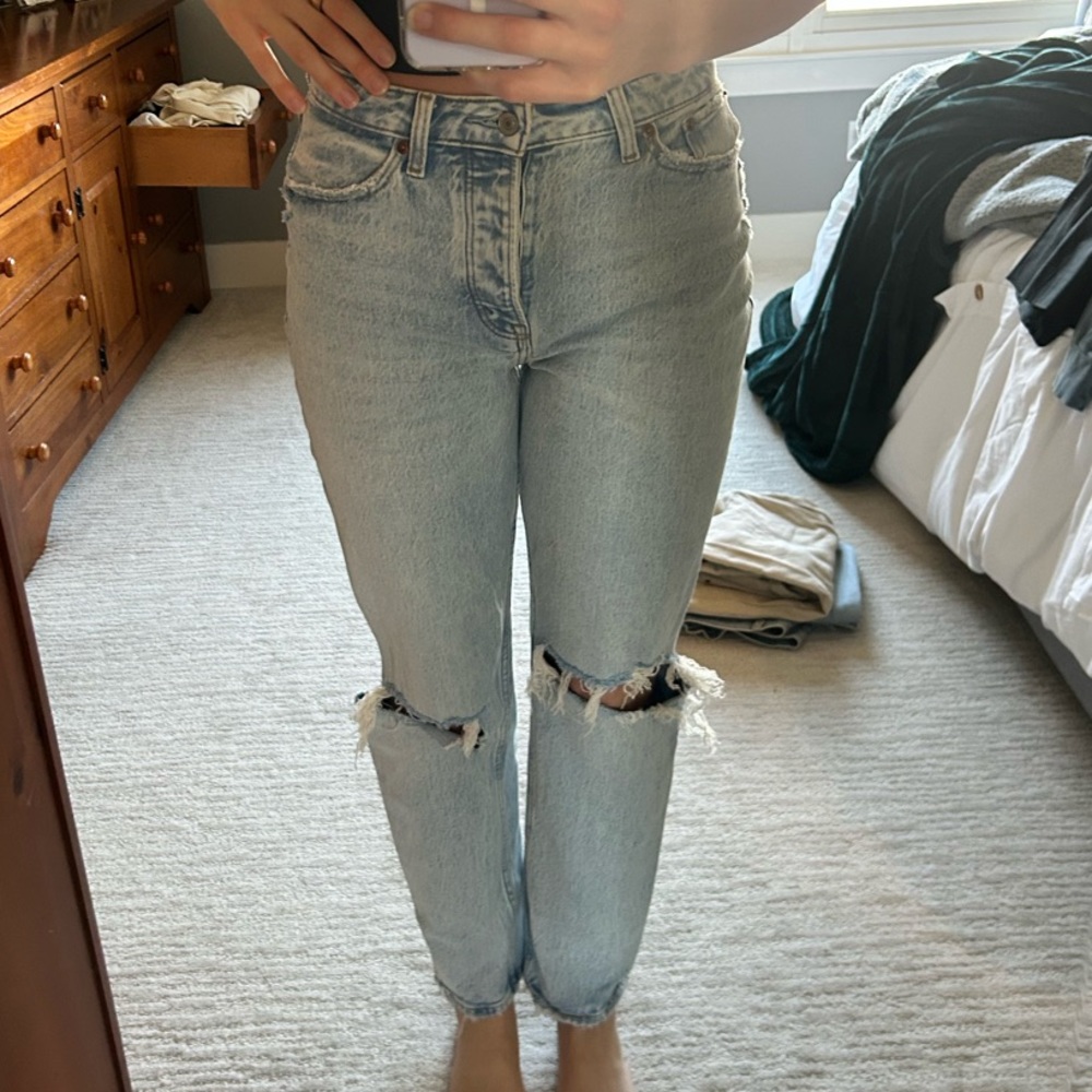 Women's Light Blue Jeans